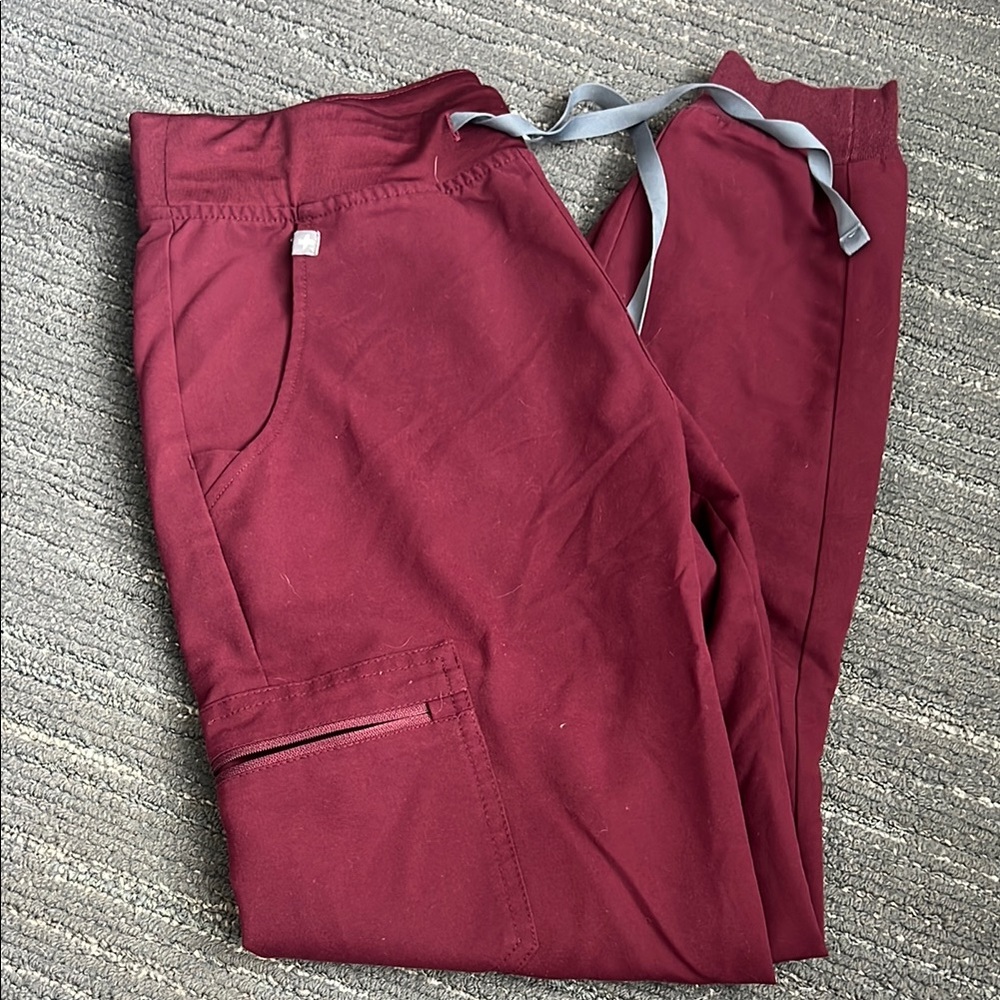 Burgundy jogger scrub Pants